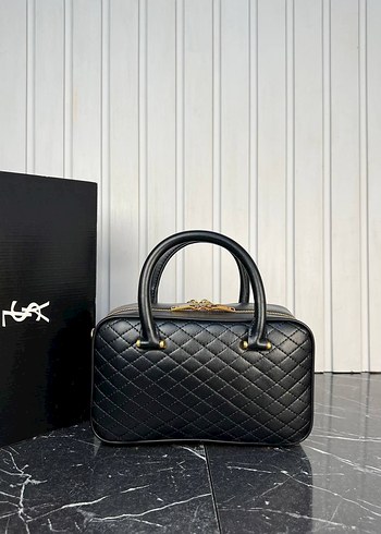 Beden siyah Renk Saint Laurent Siyah Parlak Deri Kadın Çanta