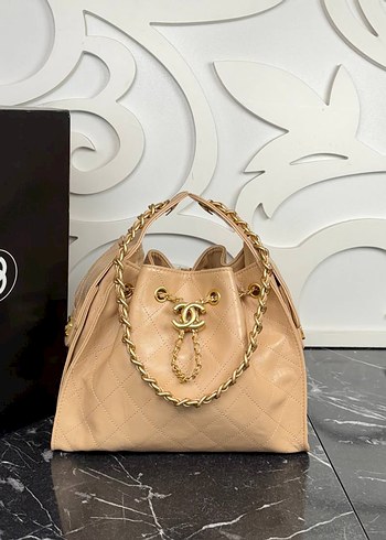 Beden Chanel Pembe Zincir Detaylı Deri Çanta