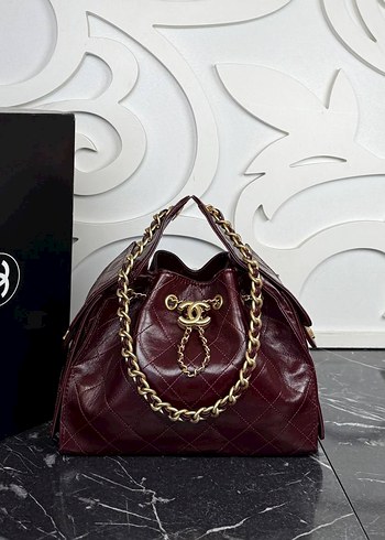 Chanel Chanel Pembe Zincir Detaylı Deri Çanta