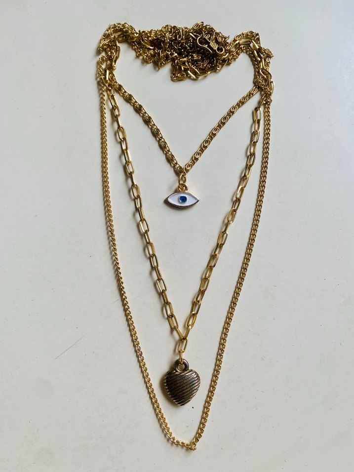 Altın Renkli Zincir Detaylı Mini Kadın Kolye - Görsel 3