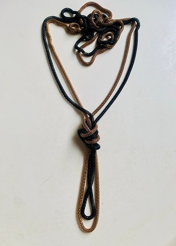 Uzun Desenli 2 adet Zincir Detaylı Kadın Kolye ve Bileklik - Görsel 3