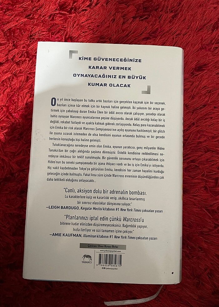 Marie Lu Warcross - Görsel 3