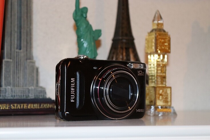 Fuji Film FINEPIX T190 Dijital Kamera