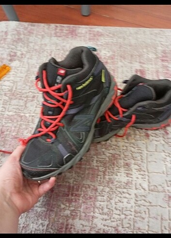37,5 Beden siyah Renk New balance spor ayakkabı lastikli bağcıklı