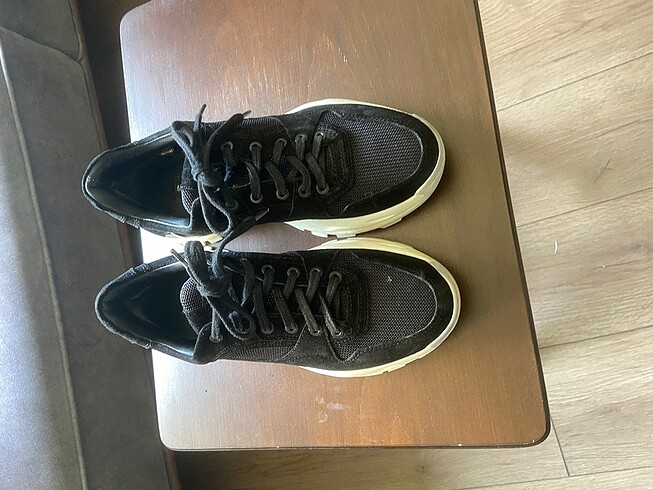 37 Beden siyah Renk Siyah sneakers.