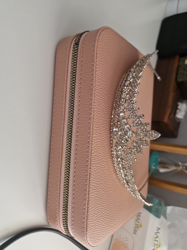 Kadınlar için taşlı taç - Görsel 2