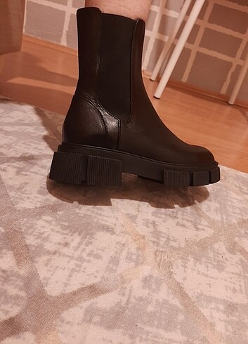 Şık bir üründür #bot #zara #yeni - Görsel 5