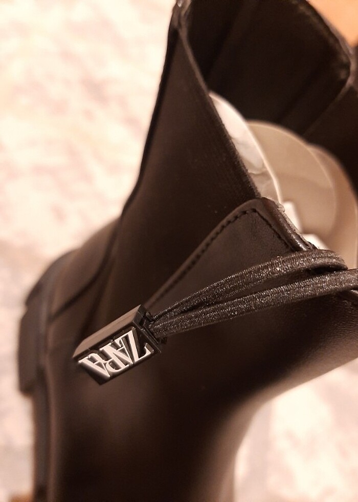 Şık bir üründür #bot #zara #yeni - Görsel 2