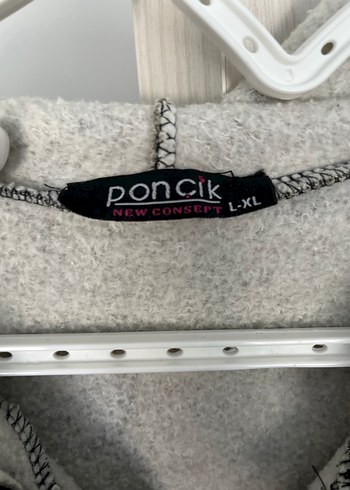 Kapüşonlu Kamuflaj Desenli Kadın Ceket - Görsel 2