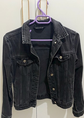 Siyah Düğmeli Kadın Denim Ceket