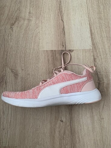 39 Beden pembe Renk Puma39 numara spor ayakkabı