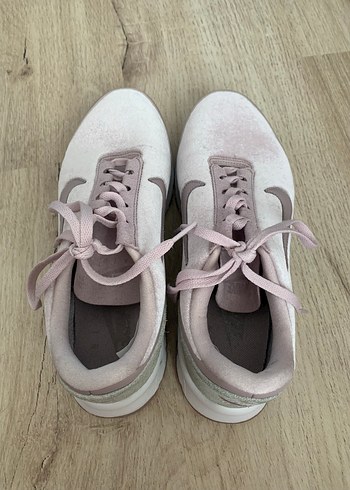 Nike Nike Air Max 40 numara Lila Süet Kadın Spor Ayakkabı