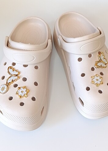  Eva Terlik Crocs
