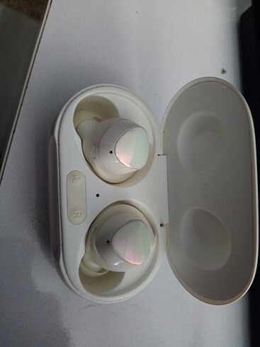 Samsung Airbuds