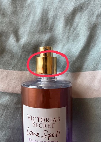 Beden Victoria's Secret Love Spell Sunkissed Kadın Parfümü 250ml