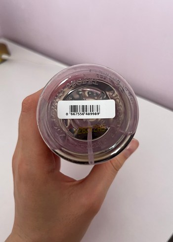 Victoria's Secret Velvet Petals Kadın Parfümü 250ml - Görsel 4