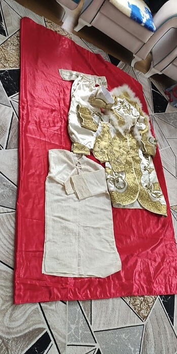 Sünnet kıyafeti bir kere kullanıldı - Görsel 5