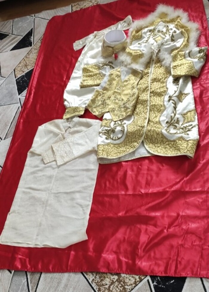 Sünnet kıyafeti bir kere kullanıldı - Görsel 3