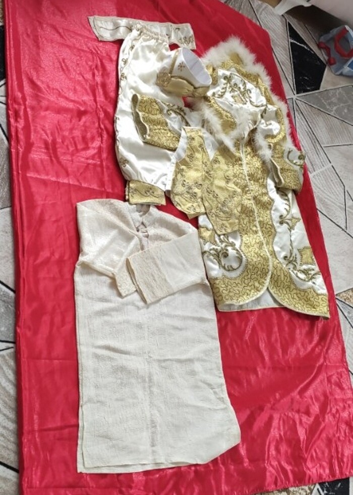 Sünnet kıyafeti bir kere kullanıldı - Görsel 4