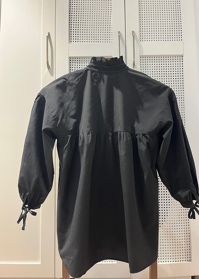 SİYAH GÖMLEK - Görsel 3