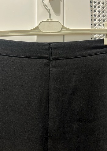 LCW Siyah Uzun Dökümlü Etek - Görsel 4