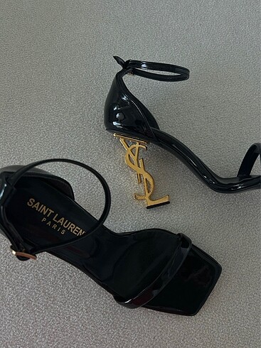Ysl topuklu ayakkabı