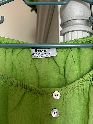 Bershka bershka yeşil üst