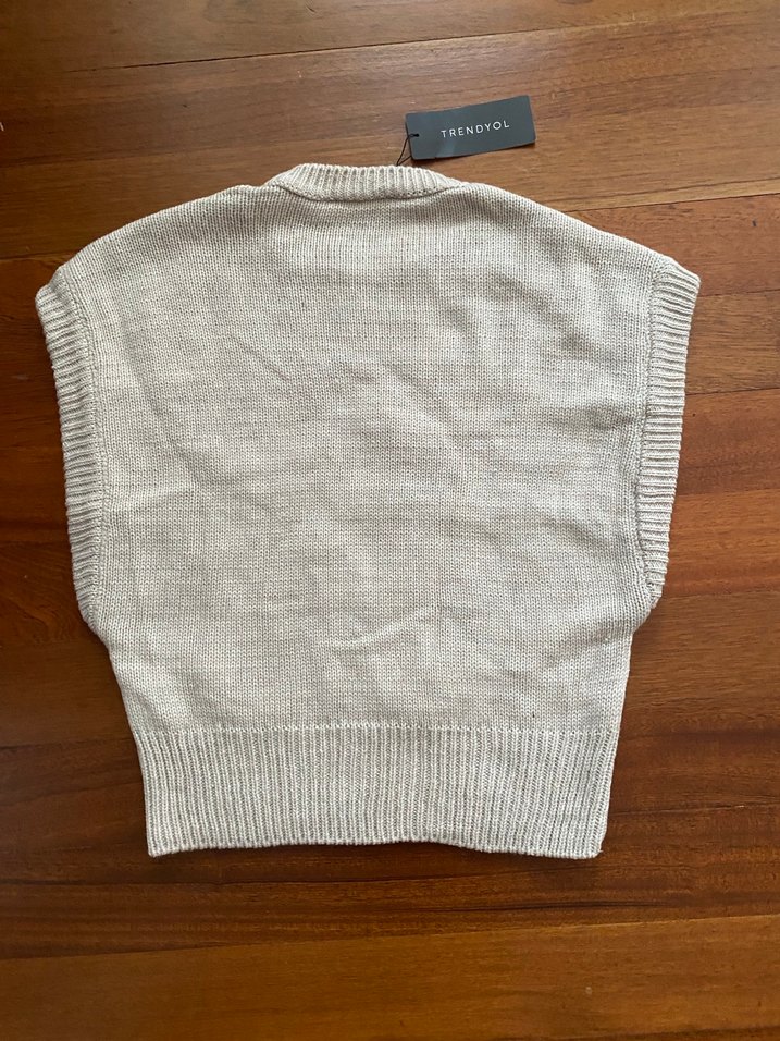 Bej Bohem Örgü Kolsuz Kadın Süveter - Görsel 2