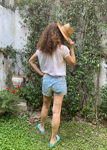 Açık Mavi  Desenli Denim Mini Şort - Görsel 2