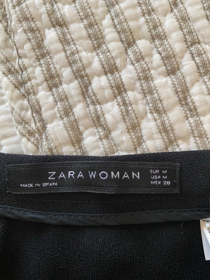 Siyah Kadın Etek - Görsel 5