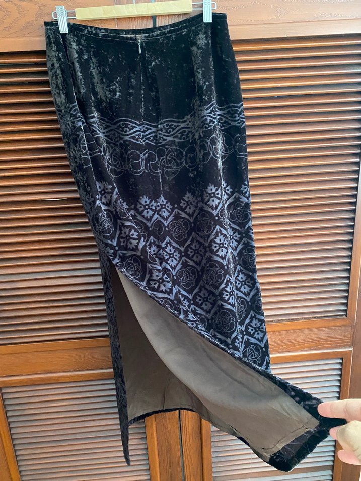 Kadife, koyu kahve rengi, astarlı uzun etek - Görsel 4