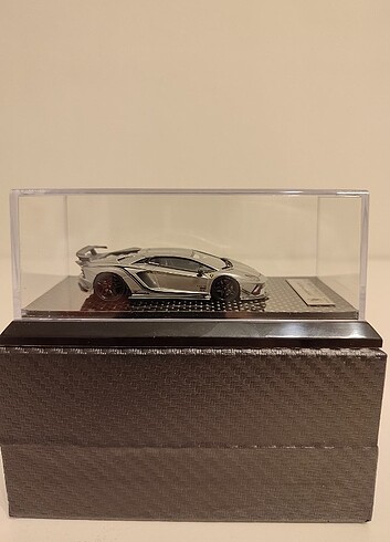  Beden YM model Rowen Aventador S 109/399 limitli özel üretim HW