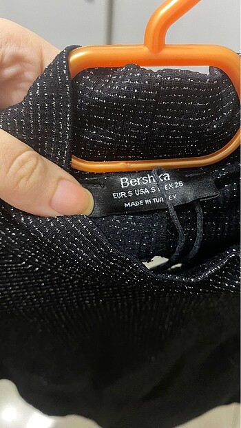 s Beden siyah Renk bershka parlak elbise