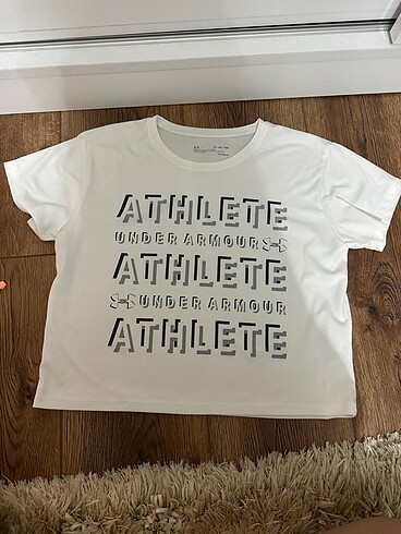 Under Armour Spor Tişörtü