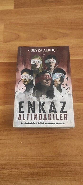 enkaz altındakiler