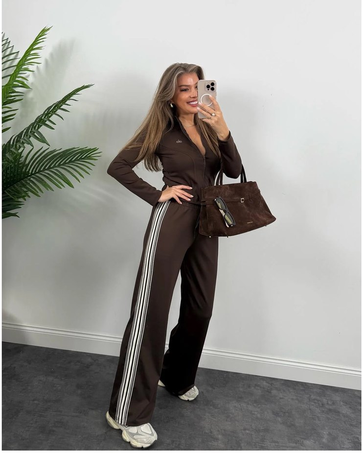 Kahverengi Deri Zebra Desenli Kadın Mini Takım - Görsel 3