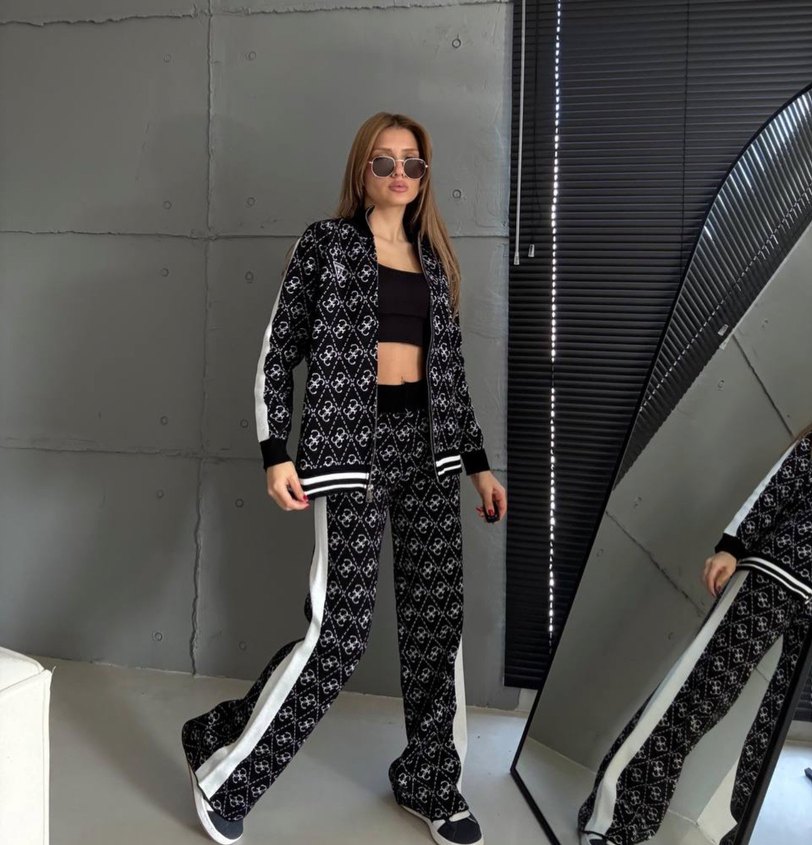 Siyah Desenli Kadın Eşofman Takımı - Görsel 2