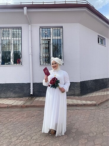 Beyaz abiye