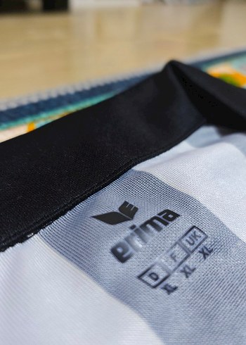 Erkek Siyah Beyaz Çizgili Kısa Kollu Forma - Görsel 4