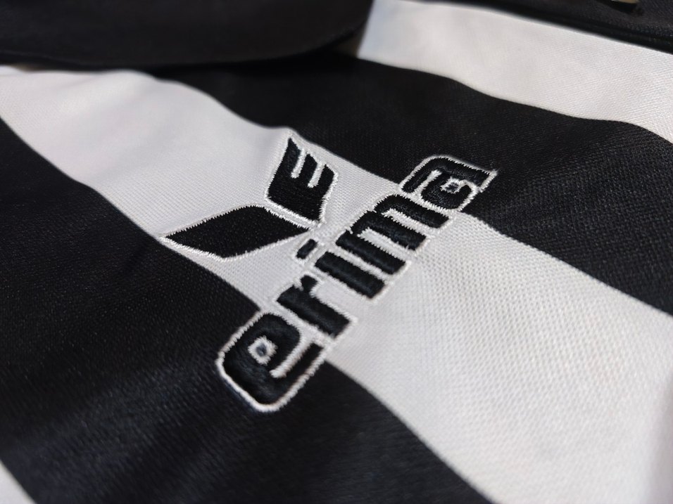 Erkek Siyah Beyaz Çizgili Kısa Kollu Forma - Görsel 3