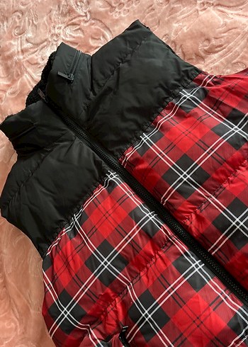 Kırmızı Ekose Desenli Kadın Şişme Yelek - Görsel 3