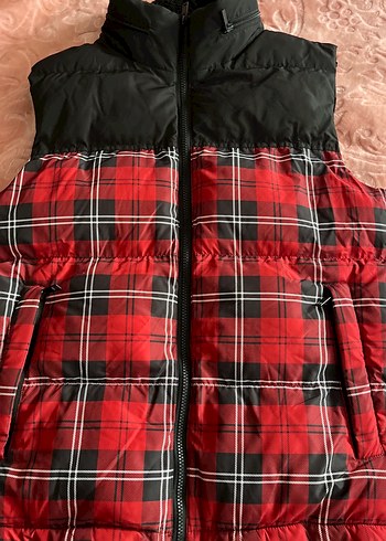 Kırmızı Ekose Desenli Kadın Şişme Yelek - Görsel 4