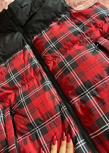 Kırmızı Ekose Desenli Kadın Şişme Yelek - Görsel 6