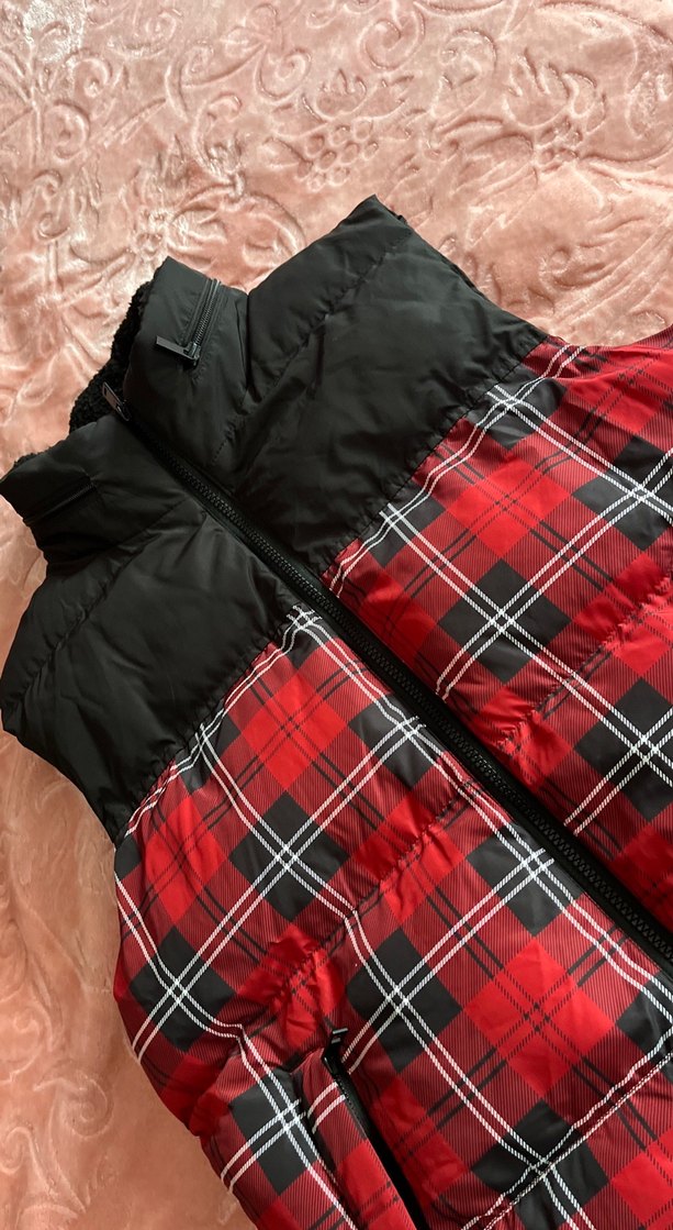 Kırmızı Ekose Desenli Kadın Şişme Yelek - Görsel 3