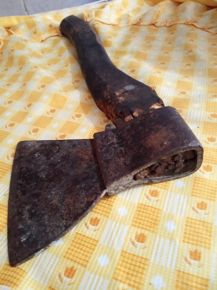 Kahverengi Metal balta - Görsel 2