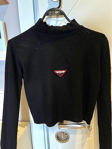 Prada siyah kazak