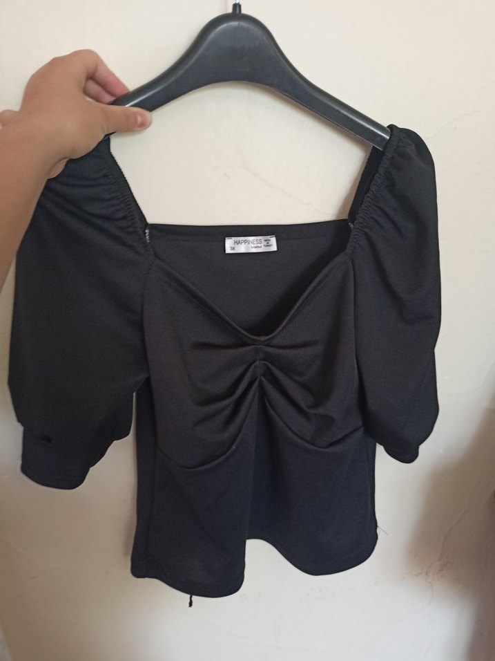 Drapeli V Yakalı Siyah Mini Bluz - Görsel 2