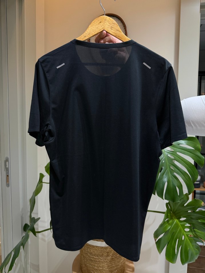 Nike Siyah Spor Tişört Dri Fit - Görsel 2