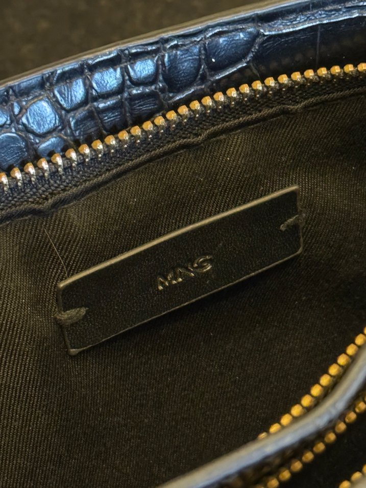 Mango Siyah Deri Yılan Desenli Tokalı Kadın Çanta - Görsel 5