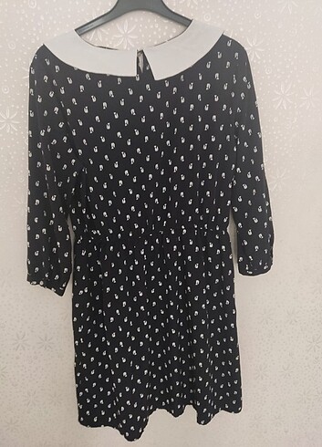 40 Beden Siyah diz üstü elbise